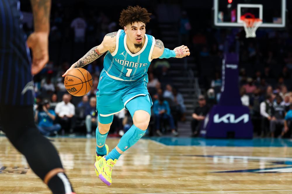 都吸引了大 都吸引了大