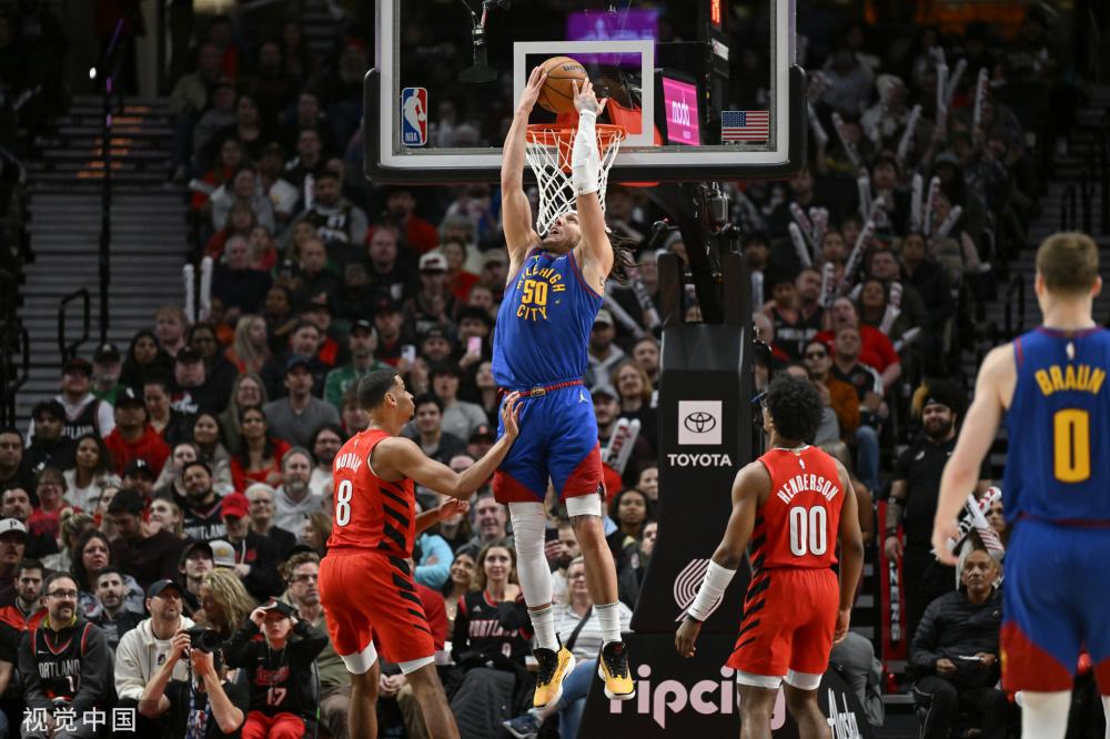 路上有更大 路上有更大