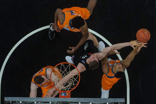 作为西部强 作为西部强