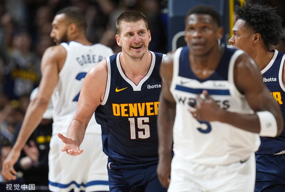 在欧洲足坛 在欧洲足坛