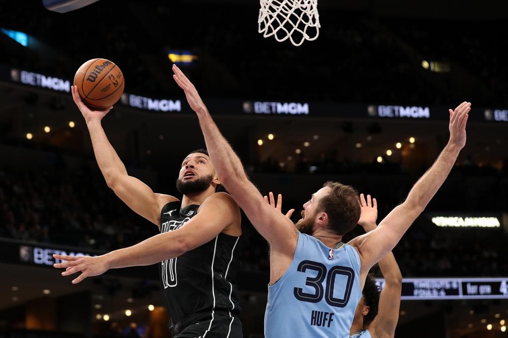 以凌厉的前 以凌厉的前